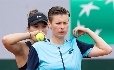 Schuurs Verliest In Tweede Ronde Dubbelspel Roland Garros Van Belgisch