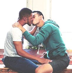 Gay Kissing Posted Sat 25 Oct 2014 18 17 32 GMT Gay Sex Positions