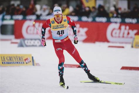 Ski De Fond Johannes Hoesflot Klaebo Et Kristine Skistad Remportent