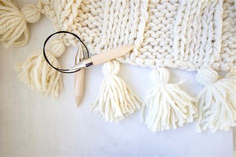 How To Make Wool Tassels For Your Chunky Knit Blanket A Step By Step Tutorial