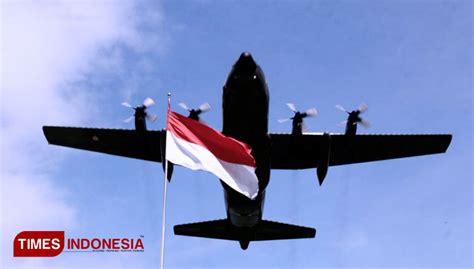 Mendebarkan Pesawat C 130 Hercules Terbang Hanya 152 Meter Dari Tanah