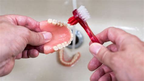 Cleaning Your Dentures At Home The Dental And Denture Care Center