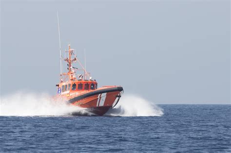 Salvamento Marítimo rescata a 496 personas y las traslada a tres islas