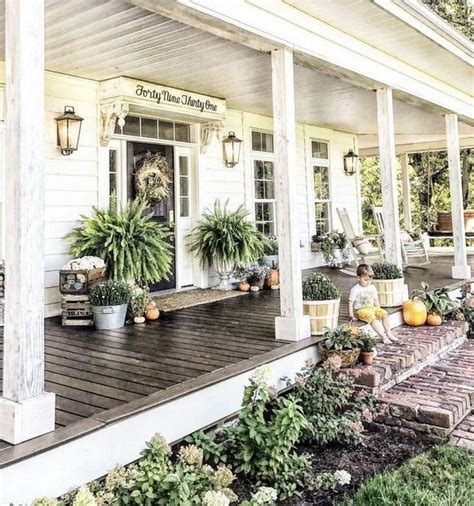 20 30 Rustic Front Porch Decor Ideas Homyracks