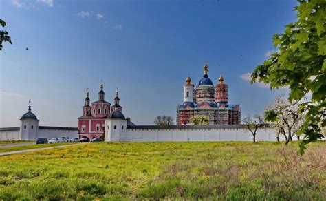 Свенский Успенский монастырь - Русский контур
