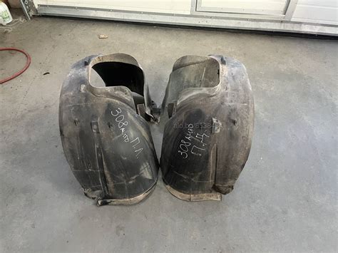 Преден ляв подкалник Преден десен подкалник ЧЕРЕН Peugeot 308 1.6 VTi ...