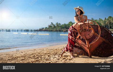 Young Woman On Image And Photo Free Trial Bigstock