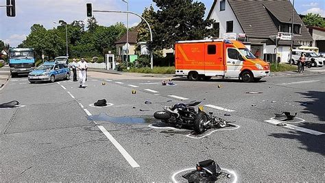 J Hriger Rollerfahrer Schwer Verletzt Nw De