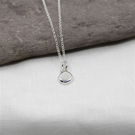 Plain sterling silver pebble necklace