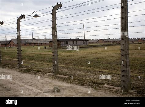 Auschwitz 11 Birkenau Stockfotos Und Bilder Kaufen Alamy