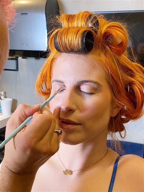 How Hayley Williams Gets Ready To Perform On A Paramore Tour — See Photos Allure