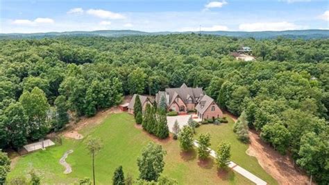 State-of-the-art Masterpiece: Traditional Brick Style Meets Modern Architecture in Rydal, GA ...