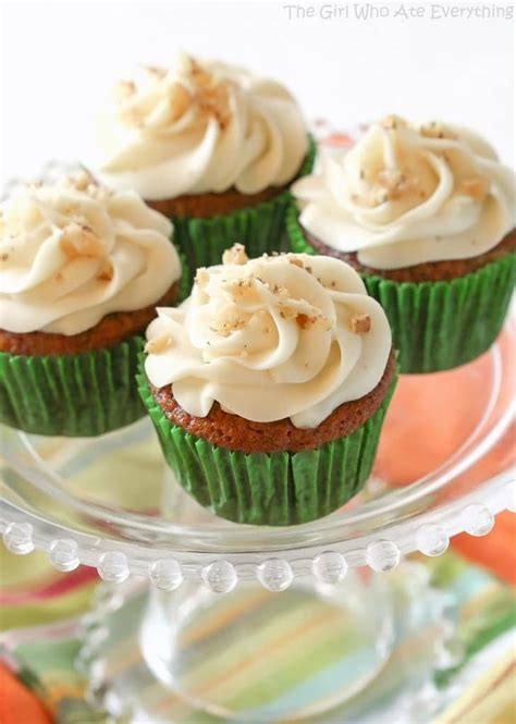 Carrot Cupcakes With White Chocolate Cream Cheese Frosting