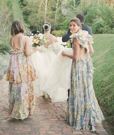 40 Floral Print Bridesmaid Dresses That Made Us Do A Double Take Printed Bridesmaid Dresses