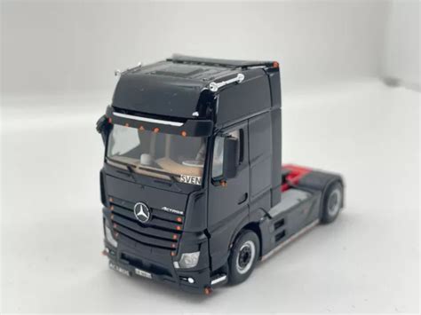 Herpa H Mercedes Benz Actros Zugmaschine Mit Fahrer In Schwarz