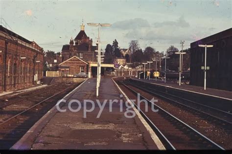 Original 35mm Diesel Railway Slide Unknown Southern Region Station