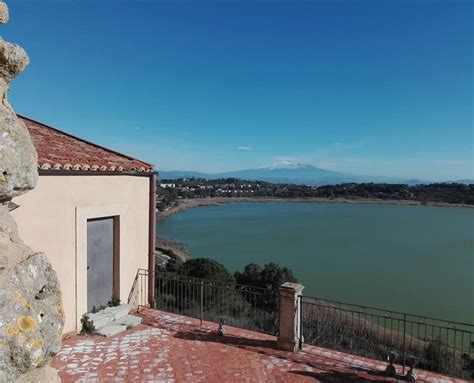 Lago Di Pergusa Da Vedere E Bike Friendly Enna Caltanissetta Bikesquare