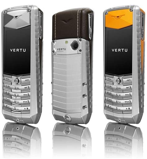 Vertu Ascent Mobile Phone Should Come In Red And Gold