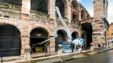 Calcestruzzo Preconfezionato Superbeton Per Il Restauro Dell Arena Di