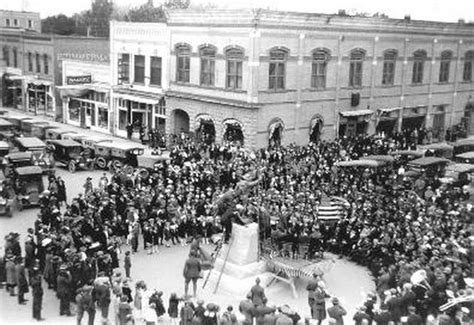 Payette, Idaho Viquesney Doughboy Statue - The E. M. Viquesney Doughboy ...