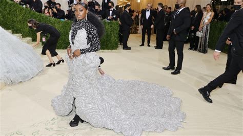 Black Trillions Simone Biles Rocks 88 Lb Dress For Met Gala Debut