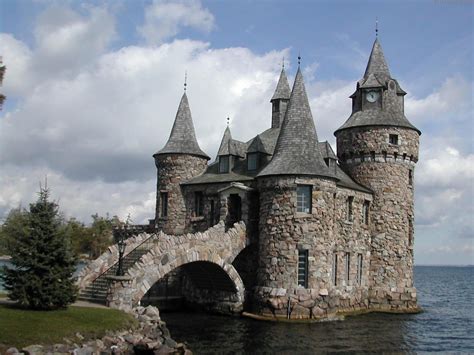 Pin By Evelyn Salas On Castillos Medievales Castle Boldt Castle