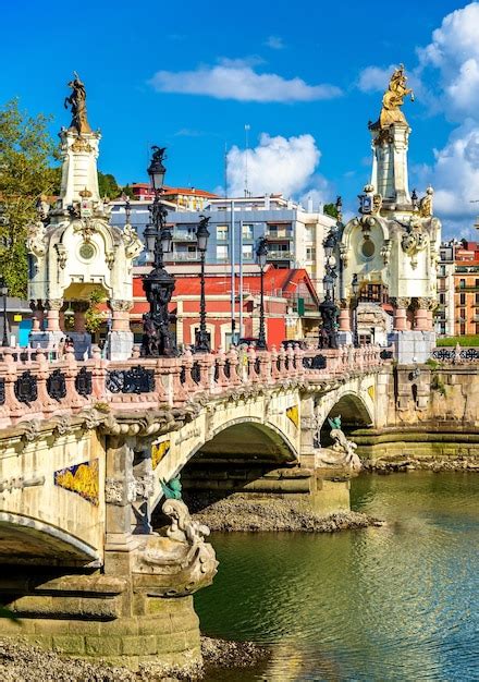 Premium Photo Maria Cristina Bridge Over The Urumea River In San