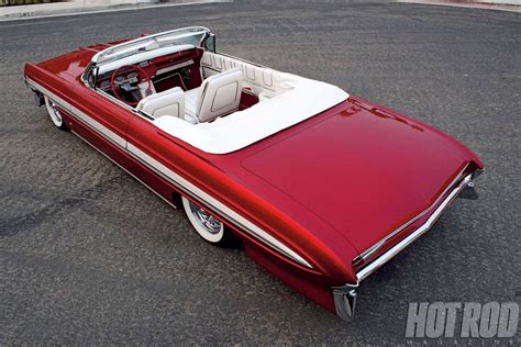 Download Lowrider Oldsmobile Starfire Convertible Wallpaper