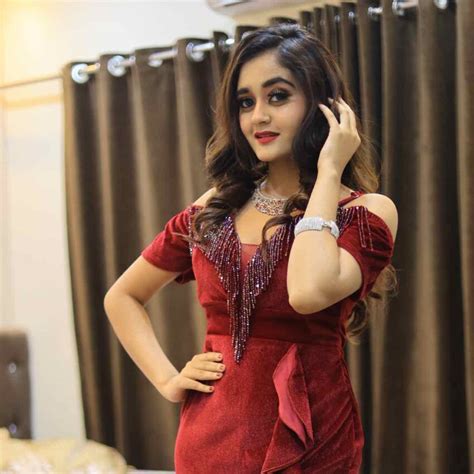 Bindass Kavya Biography Age Height Boygriend Income Net Worth