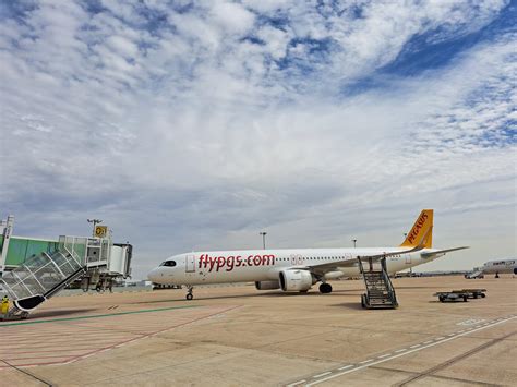 Pegasus inauguró sus vuelos entre Sevilla y Estambul Aviacionline