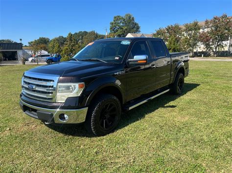 Ford F Lariat X With Custom Rims Heated Seats Bluetooth