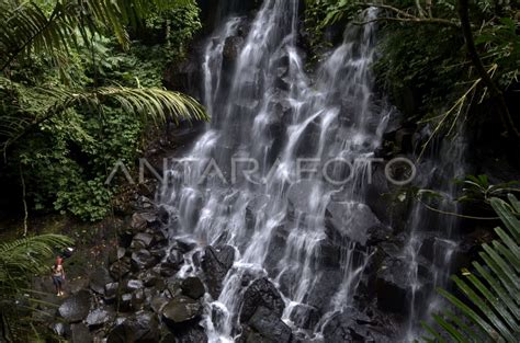 WISATA AIR TERJUN KANTO LAMPO ANTARA Foto