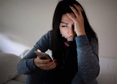 Revenge Porn Assolto Lagente Di Polizia Prosciolta La Figlia Di Un Allenatore Di A