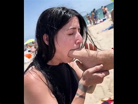 Día de playa con Venom Evil y Kaitlyn Katsaros Teaser XVIDEOS