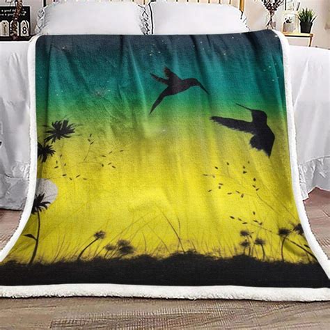 Hummingbirds Sherpa Fleece Blanket Design Trend