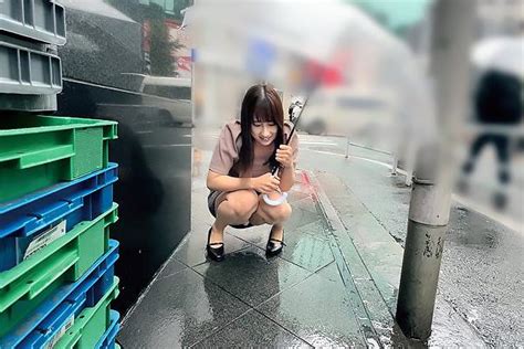 みのりちゃん 21 リモコンバイブ仕込んでお散歩！野外イキしてしまうスレンダー女子大生！ 無料av動画