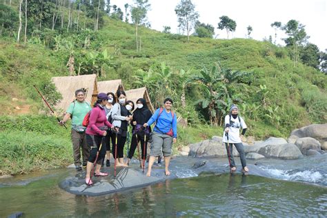 Wisata Trekking Alam Di Sentul Rekomendasi Liburan Hanya Langkah