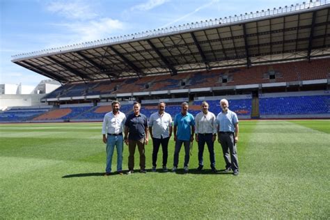 Relvado do Estádio Cidade de Coimbra está preparado para derby da