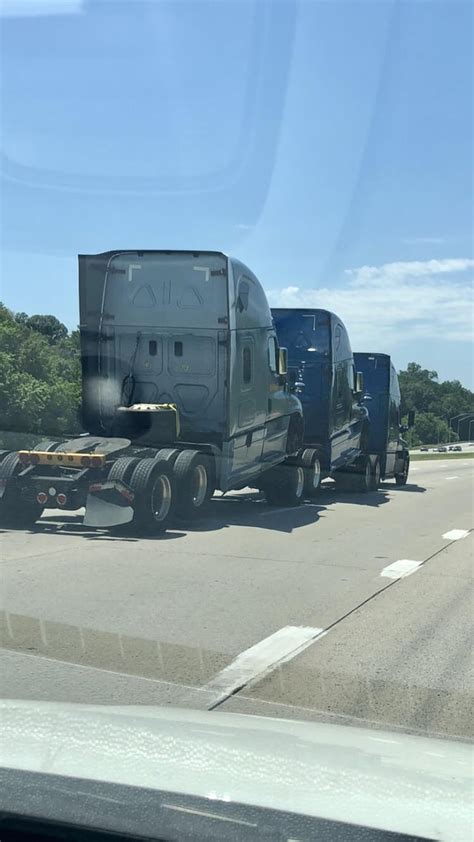 A truck pulling a truck pulling a truck : r/mildlyinteresting