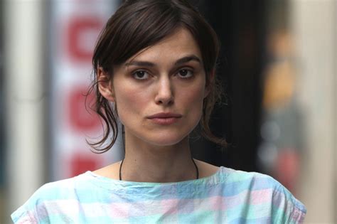 Acne Awareness Month Celebrities With Bad Skin Photos