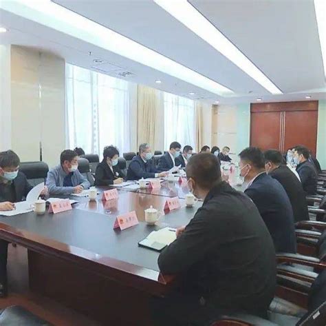 区九届人大常委会召开第四十三次主任会议十届人大筹备工作刘立志