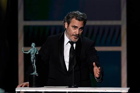 SAG Awards 2020: Joaquin Phoenix Pays Joker Tribute to “My Favorite ...