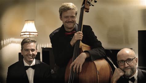 De Vandt Billetter Til Frokostjazz Jacob Venndts Fabulous Swing Trio
