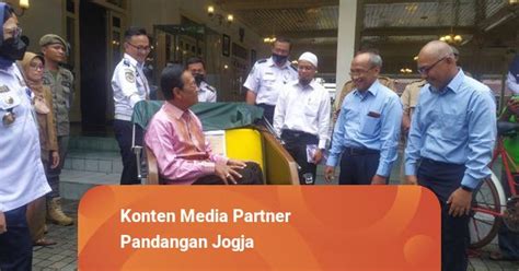 Sultan Hb X Jajal Becak Listrik Ingin Tukang Becak Lebih Ringan