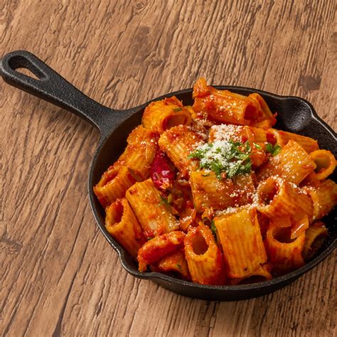 Rigatoni All Amatriciana