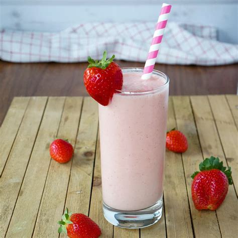 Creamy Apple Strawberry Smoothie Healthy With A Chance Of Sprinkles