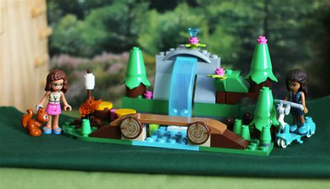 LEGO Friends 41677. Лесной водопад - обзор, фото