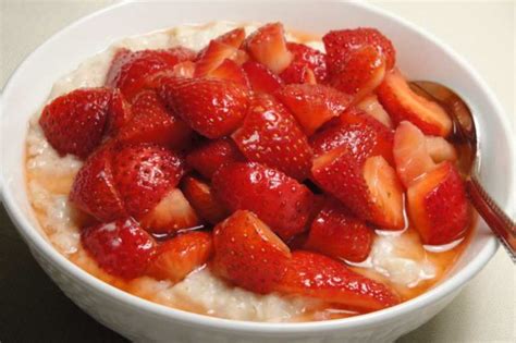 Very Simple Strawberry Sauce Recipe - Food.com