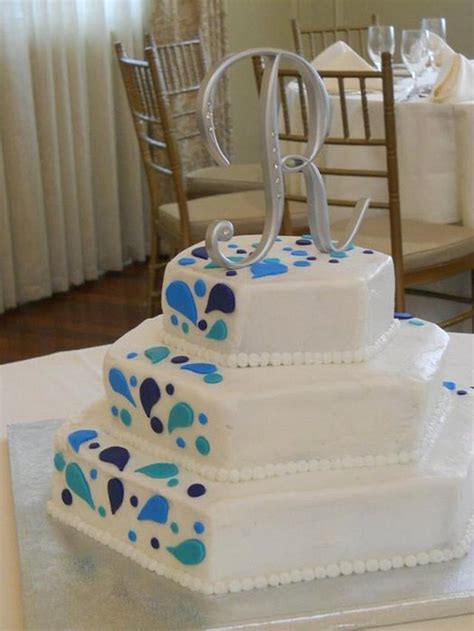 Splash Wedding Cake Decorated Cake By Michelle CakesDecor