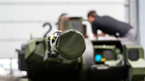 Rüstung Rheinmetall erhält Bundeswehr Milliardenauftrag für Panzermunition